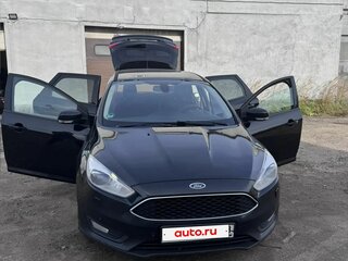 2015 Ford Focus III Рестайлинг, чёрный, 915000 рублей, вид 3