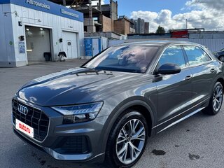 2021 Audi Q8 45 TDI I (4M), серый, 6500000 рублей, вид 1