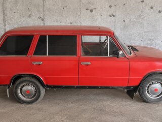 1979 Lada (ВАЗ) 2102, красный, 3000000 рублей, вид 3