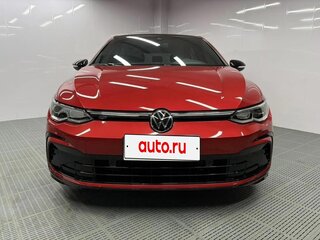 2023 Volkswagen Golf VIII, красный, 1715486 рублей, вид 2