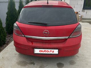 2007 Opel Astra H Рестайлинг, красный, 330000 рублей, вид 3