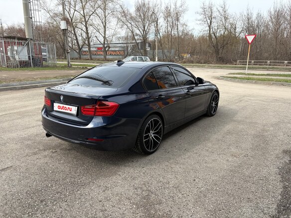 2013 BMW 3 серии 320i VI (F3x), синий, 1510000 рублей - вид 4