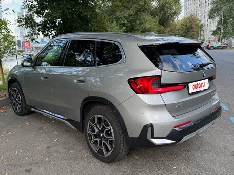 2023 BMW X1 28i xDrive III (U11/U12), серебристый, 4500000 рублей, вид 4