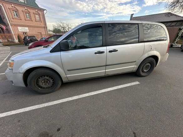 2007 Dodge Caravan Grand V, серебристый, 590000 рублей - вид 2