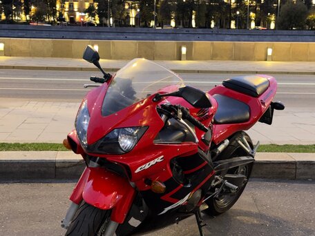2001 Honda CBR 600F, красный, 460000 рублей, вид 4