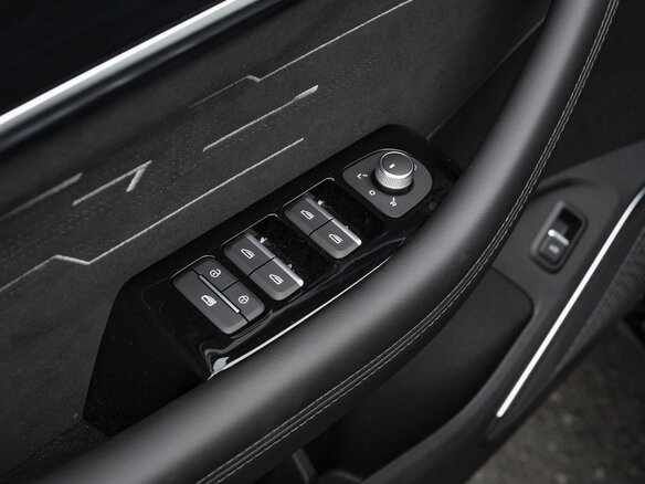 2026 Geely Monjaro I Рестайлинг, чёрный, 4954990 рублей - вид 15