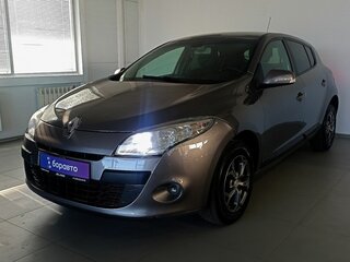 2011 Renault Megane III, серый, 640000 рублей, вид 1