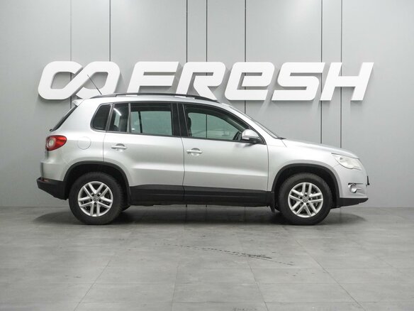 2011 Volkswagen Tiguan I, серебристый - вид 4