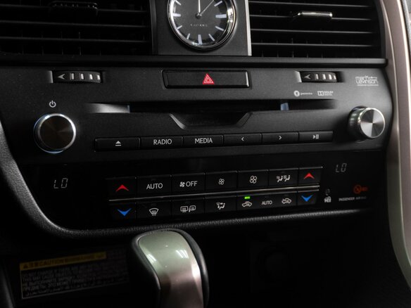 2016 Lexus RX 350 IV, белый, 4499000 рублей - вид 17