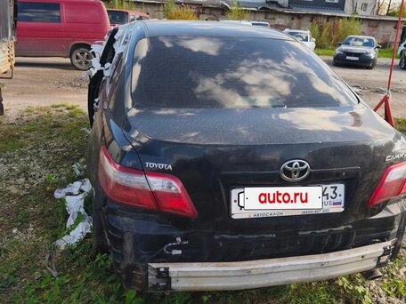2011 Toyota Camry VI (XV40) Рестайлинг, чёрный, 470000 рублей, вид 4