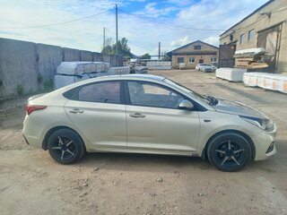 2019 Hyundai Solaris II, бежевый, 640000 рублей, вид 2