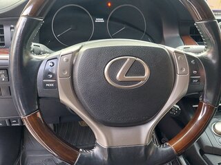 2013 Lexus ES 300h VI, белый, 2400000 рублей, вид 5