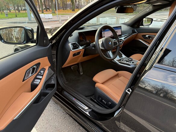 2024 BMW 3 серии 320i VII (G2x) Рестайлинг, чёрный, 5590000 рублей - вид 3