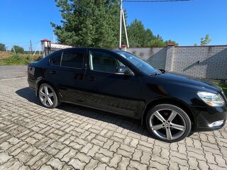 2009 Skoda Octavia II (A5) Рестайлинг, чёрный, 600000 рублей, вид 4