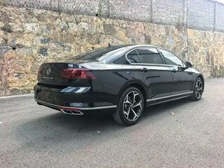 2023 Volkswagen Magotan B8 Рестайлинг, чёрный, 1810000 рублей, вид 5