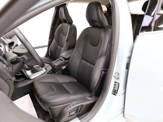 2019 Volvo V40 II Рестайлинг, зелёный, 1180000 рублей, вид 5