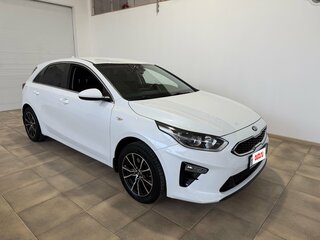 2018 Kia Ceed III, белый, 1800000 рублей, вид 4