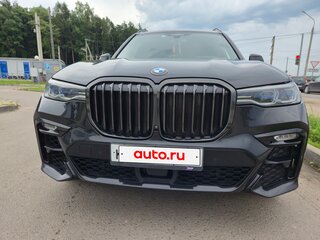 2022 BMW X7 40d I (G07), чёрный, 9700000 рублей, вид 2