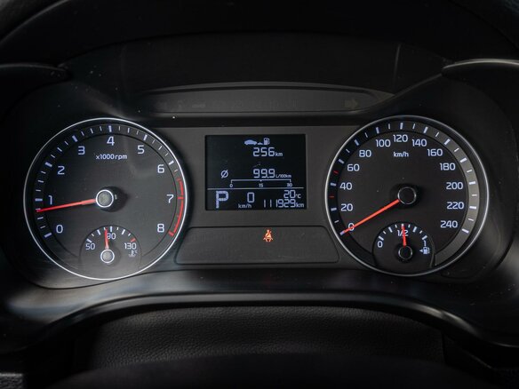 2019 Kia Cerato IV, серый, 1790000 рублей - вид 15