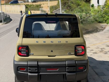 2025 Geely Panda I Рестайлинг, золотистый, 1040000 рублей, вид 5