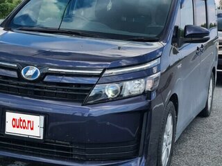 2016 Toyota Voxy III (R80), фиолетовый, 1790000 рублей, вид 3