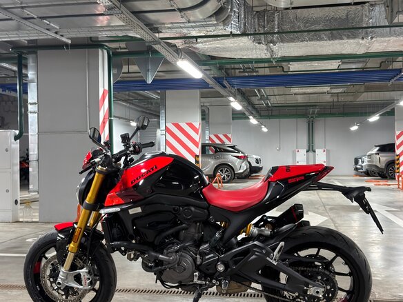 2023 Ducati Monster 937, красный, 1199999 рублей - вид 6