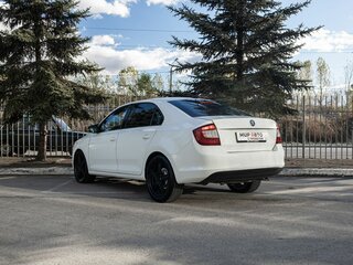 2018 Skoda Rapid I Рестайлинг, белый, 685000 рублей, вид 2