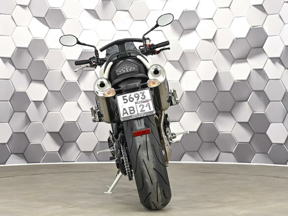 2008 Triumph Speed Triple, серый, 469000 рублей - вид 5