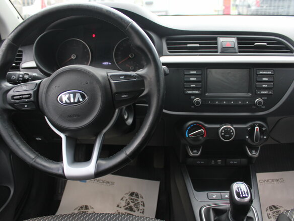 2018 Kia Rio IV, серебристый - вид 9