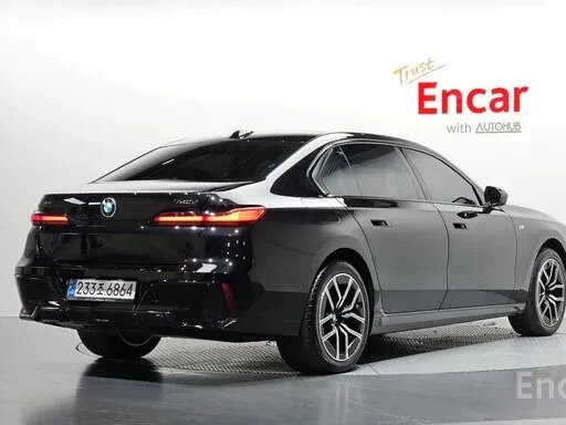2024 BMW 7 серии 740d xDrive VII (G70), чёрный, 12250000 рублей - вид 1