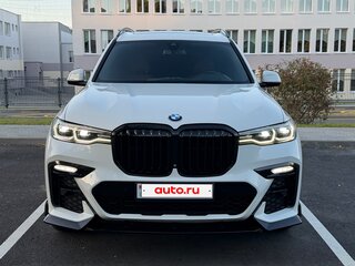 2019 BMW X7 40i I (G07), белый, 4625000 рублей, вид 2