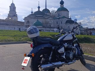 2025 Royal Enfield Super Meteor, синий, 670000 рублей, вид 4