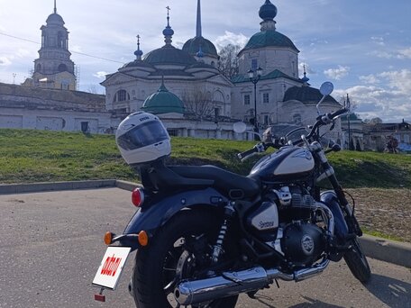 2025 Royal Enfield Super Meteor, синий, 670000 рублей, вид 4