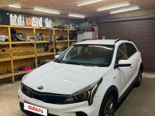 2021 Kia Rio X IV Рестайлинг, белый, 1750000 рублей, вид 1