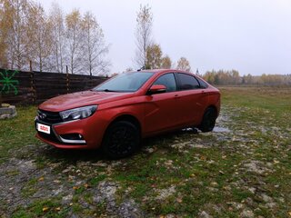 2017 Lada (ВАЗ) Vesta I, красный, 800000 рублей, вид 1