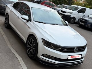 2018 Volkswagen Passat B8, белый, 2390000 рублей, вид 1