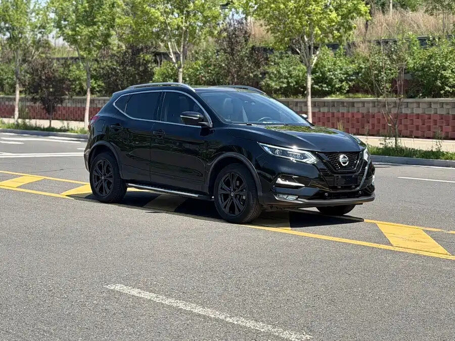 Открыть фотографии: Nissan Qashqai II Рестайлинг