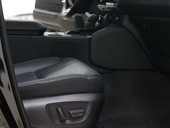 2026 Toyota Land Cruiser Prado 250 Series, чёрный - вид 15