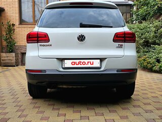 2016 Volkswagen Tiguan II, белый, 1750000 рублей, вид 3