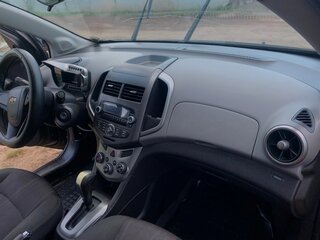 2012 Chevrolet Aveo II, чёрный, 450000 рублей, вид 4