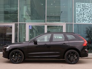 2025 Volvo XC60 II Рестайлинг 2, чёрный, 6090000 рублей, вид 4