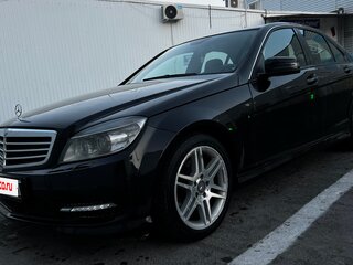 2010 Mercedes-Benz C-Класс 180 BlueEFFICIENCY III (W204), чёрный, 1400000 рублей, вид 1