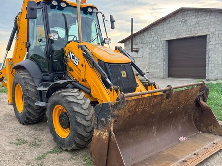 2022 JCB 3CX, 11000000 рублей, вид 1
