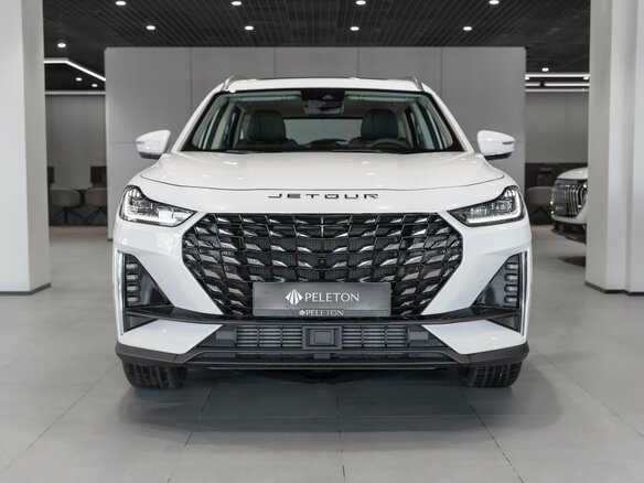 2026 Jetour X70+ I Рестайлинг, белый, 3399000 рублей - вид 2