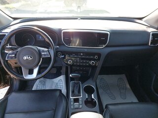 2021 Kia Sportage IV Рестайлинг, чёрный, 2780000 рублей, вид 5