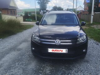 2014 Volkswagen Tiguan I Рестайлинг, чёрный, 1250000 рублей, вид 1