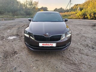 2018 Skoda Octavia III (A7) Рестайлинг, коричневый, 2250000 рублей, вид 3
