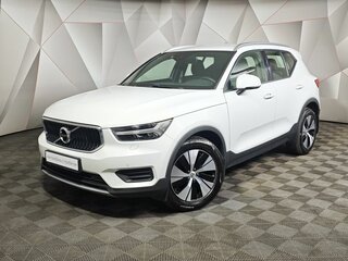 Volvo XC40 I