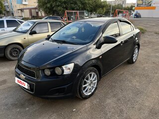 2012 Chevrolet Aveo II, чёрный, 600000 рублей, вид 1