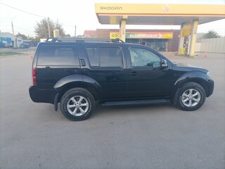 2011 Nissan Pathfinder III Рестайлинг, чёрный, 1800000 рублей, вид 4